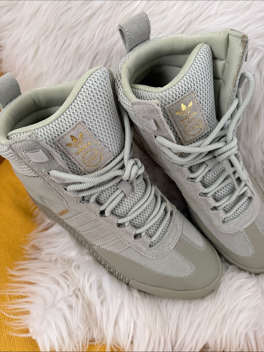 adidas Samba Mid Top Sneakers in Sage Halo Green